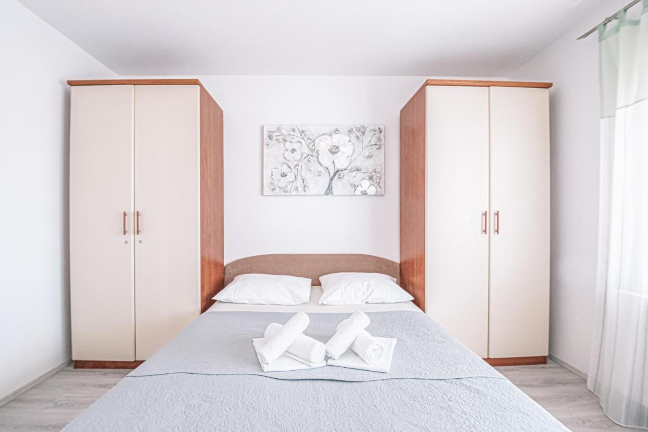 Apartments Vukic Цриквениця Екстер'єр фото