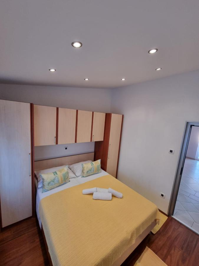 Apartments Vukic Цриквениця Екстер'єр фото