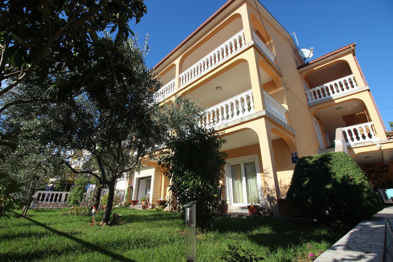 Apartments Vukic Цриквениця Номер фото